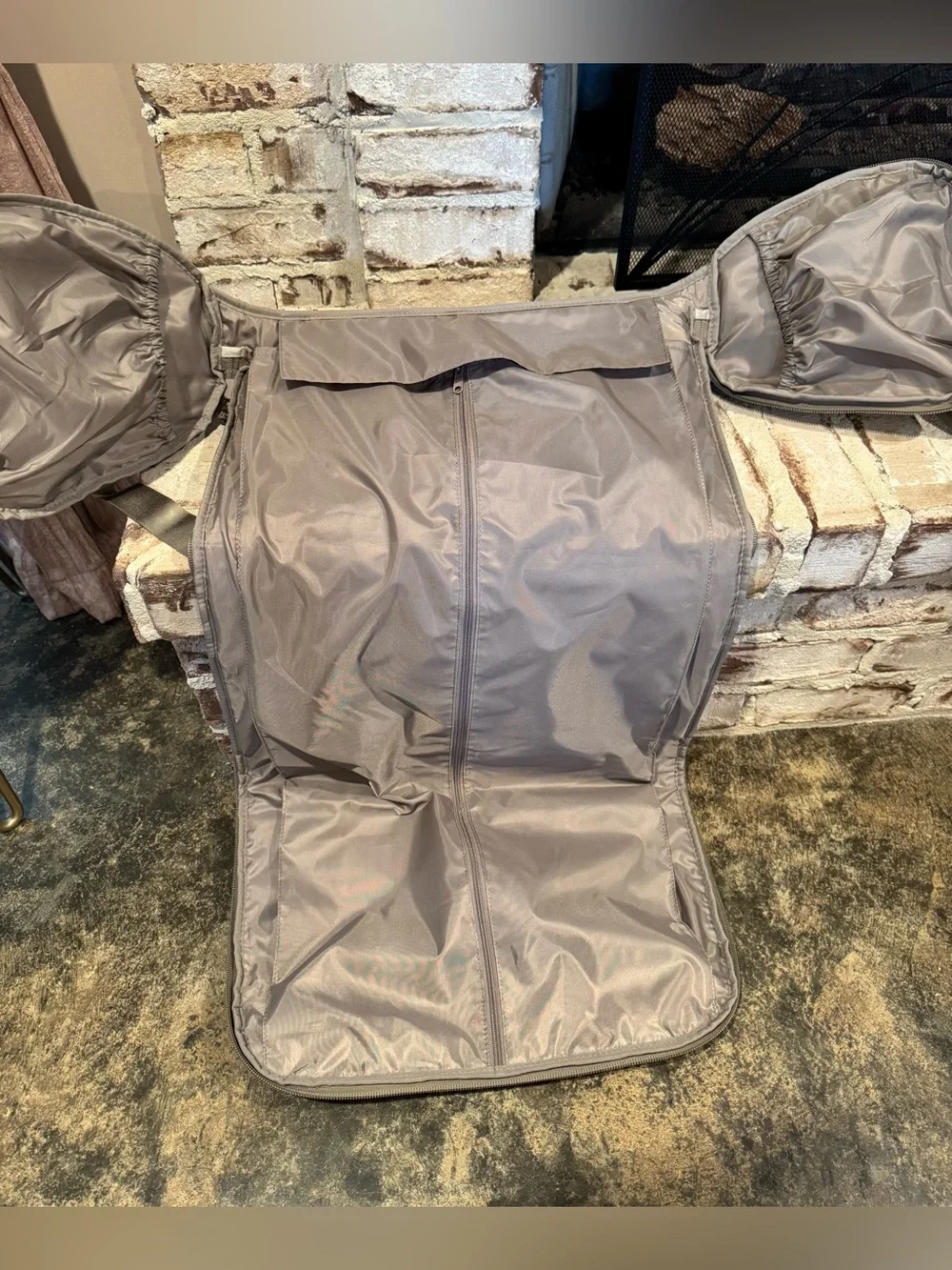 Halfday Convertible Garment Duffle Bag - Travel - Cream / Khaki - Picture 4 of 11